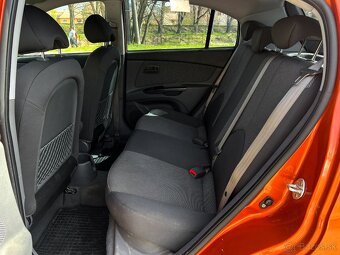Kia Rio 1.4 71kW, SR pôvod, Najazdené 77328 km, nebúrané - 18