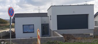 NOVÁ RODINNÁ VILA S GARÁŽOU PRE 2 AUTÁ - 18