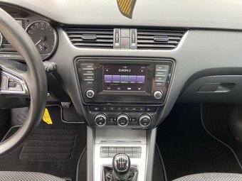 Škoda Octavia Combi 1.6 TDI Ambition - 18