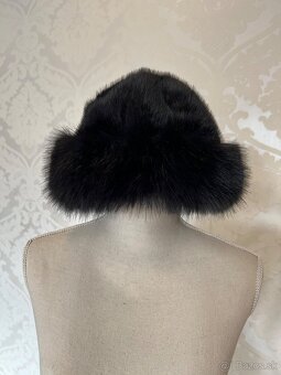 Nový čierny kožúšok - 18