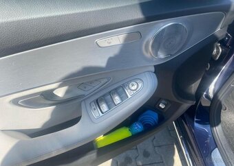 Mercedes-Benz Třídy C 250D,4MATIC,Burmester,PANORAMA nafta - 18