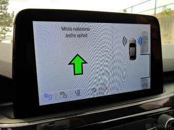 Ford Kuga 2.5 Duratec PHEV 225k ST-Line automat,ParkPilot,al - 18
