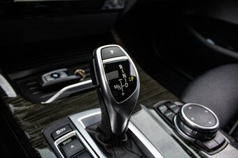 BMW X4 35d M Packet, Strešné okno, ACC, Harman Kardon, HUD - 18