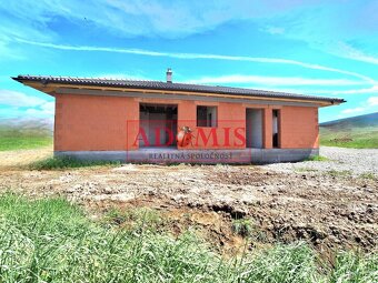 Predáme 5izbový tehlový bungalov  Ruskov 126m2, pozemok 620m - 18