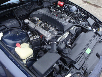 Predám BMW E38 750iL facelift vo výbornom stave - 18