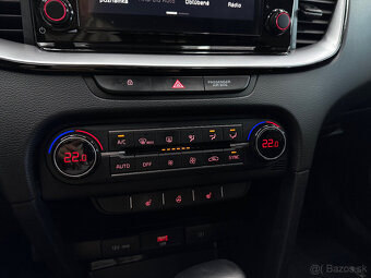 Kia Ceed SW 1.6 CRDi MHEV Gold A/T - 18
