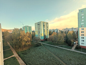 Atraktívny,veľký 4 izb. Sídl.III, Nešpora, OV, Lo, 5p, 98m2 - 18