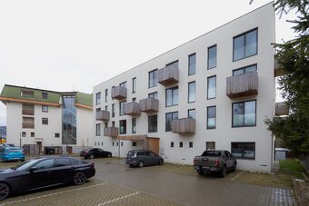 Kompletne zariadený apartmán s výhľadom a parkovaním v proje - 18