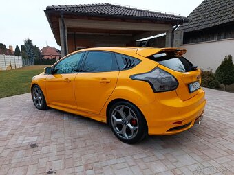 FORD FOCUS ST - 18