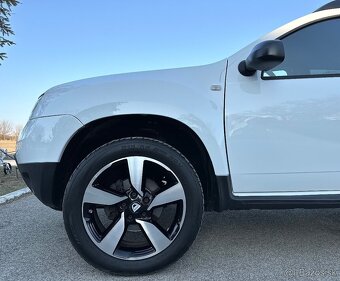 Dacia Duster 1.6i bifuel LPG • 105ps • Laureate • alu R18 • - 18