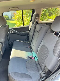 Nissan Pathfinder 2.5 dCI MT6 7-miestny - 18