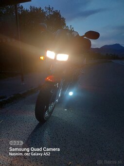 Yamaha fzs 600 fazer - 18