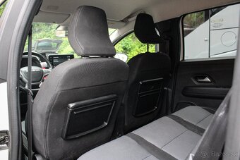 Dacia Jogger 1.0 TCe 100k ECO-G Extreme 7 miest - 18