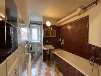 2 izbový tehlový byt, 64 m2 + lodžia, vlastné kúrenie, Zlato - 18