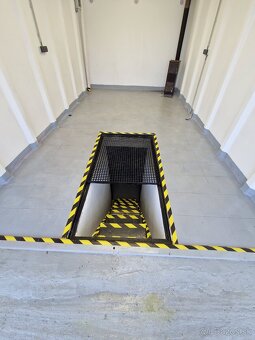 Dlhodobý prenájom garáže - 18