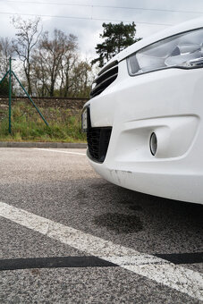 Citroën C-Elysée 1.6 BlueHDi Exclusive, 2016, 126 000 km - 18