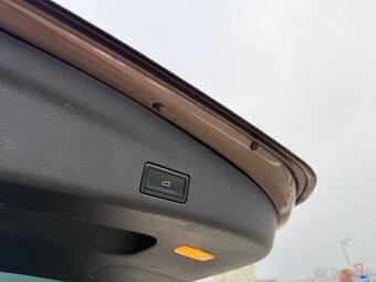 Volkswagen Sharan 2.0 TDI DSG Highline - 18