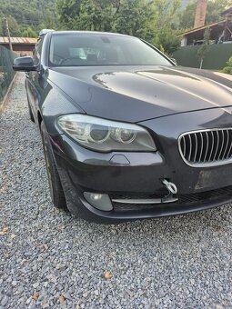 Rozpredám na náhradné diely BMW 520d F10 sedan - 18