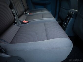 VOLKSWAGEN CADDY 2.0TDI 4x4 - 5MIEST - NAVI- VYHREV -ŤAŽNE - 18