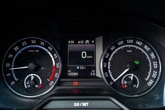 Škoda Octavia Combi 2.0 TDI DPF RS DSG - 18