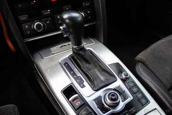 Audi A6 Avant 3.0 T FSI quattro tiptronic - 18