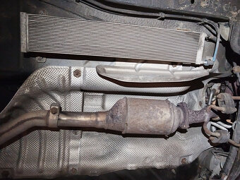 Ford Galaxi 1,9Tdi 85kw 2002 - 18