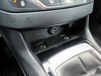 Peugeot 308 SW HDi 2020 1.majiteľ (Možný odpočet DPH) - 18