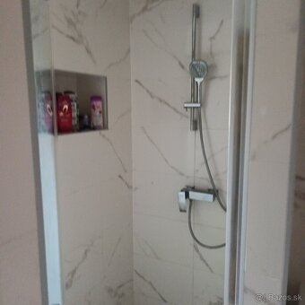 Ponúkam na prenájom priestranný 2-izbový byt Stefanikova Tri - 18