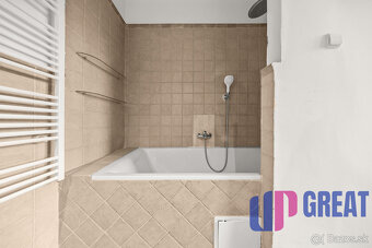 Na predaj 5-izbový byt s výmerou 114 m² v tichej a zelenej č - 18