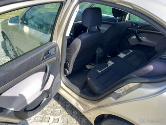 Škoda Octavia 1,6 benzín - 18