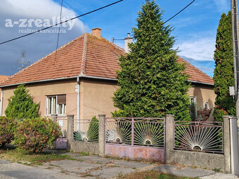 Na predaj rodinný dom s veľkou záhradou v Komárne - 18