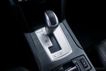 Subaru Outback Executive 2.0D - 18