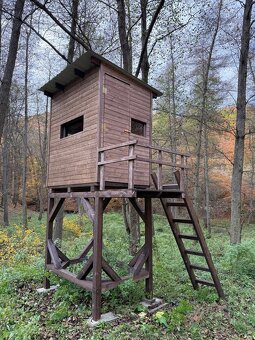 Posed Delux + podstavec Akcia komplet - 18