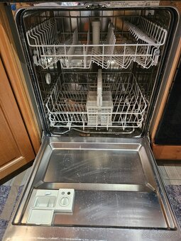 Kuchynská linka z Nemecka so spotrebičmi - 18