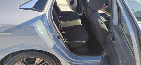 Honda Civic 10G automat  8/2019, 64000 km - 18
