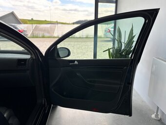 Volkswagen Golf 1.9 TDI 2008 - 18