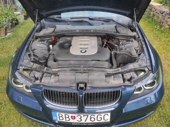 BMW 330 Xd E91 - 18
