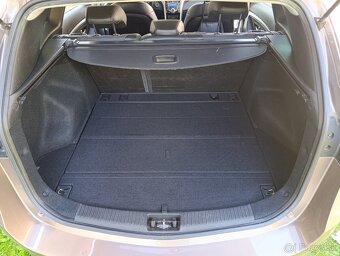 Hyundai i30 combi r.2012 1.6crdi 94kw - 18