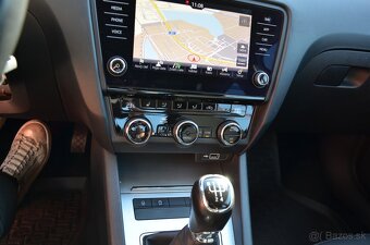 Škoda Octavia 1,6 TDi Ambition Plus 85KW M5 - 18