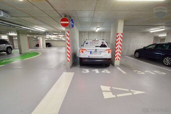 Prenájom 2 izbový  55 m2 byt s parkovacím státím „TABÁŇ“ Nit - 18