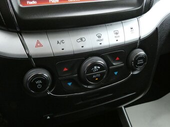 Fiat Freemont 2.0 MJT TOTÁLNÍ VÝPRODEJ - 18