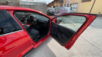 Renault Clio 1.2 16V - 18
