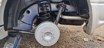 Suzuki Grand Vitara 2,0 HDi absolutne bez KOROZIE Talian - 18