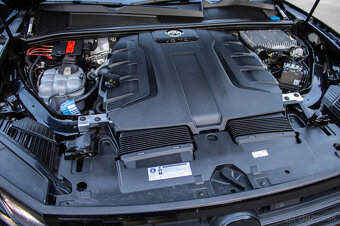 Volkswagen Touareg 4.0 TDI V8 R-line odpočet DPH - 18