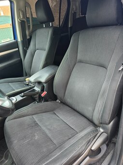 Toyota Hilux 2.4 D 110kW 4WD AT6 2017 - 18