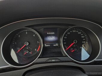 VW Passat Variant 2.0 TDI, Elegance, 110 kW, DSG, 11/2020 - 18