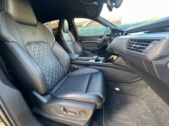 Audi E-tron 55 quattro S line - 18