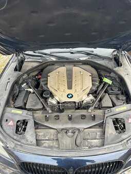 Rozpredam bmw f01 750i - 18