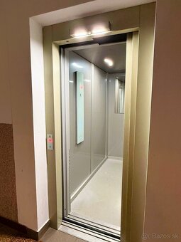 NA PREDAJ 3-izbový byt s 2 lodžiami - 18