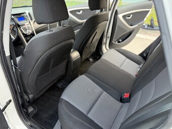 Hyundai i30 1.4i Benzin MPI DOHC CVVT Comfort//SK VOZIDLO// - 18